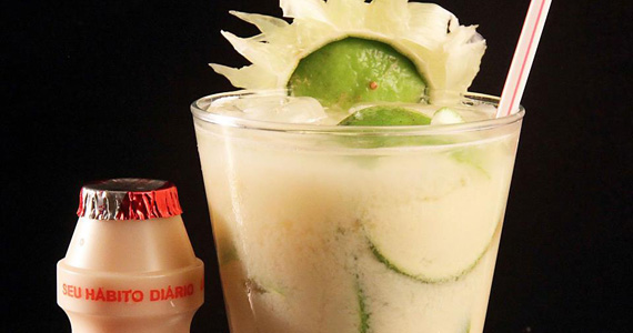 Criatividade no cardápio e na decoração do ambiente atrai clientes para o Lekitsch Bar