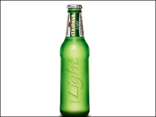 A nova Itaipava Light chega ao mercado em exclusiva versão long neck 250ml na cor verde