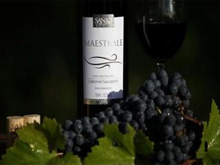 Vinícola Sanjo sugere três rótulos de vinhos tintos para aquecer o inverno Eventos BaresSP 570x300 imagem