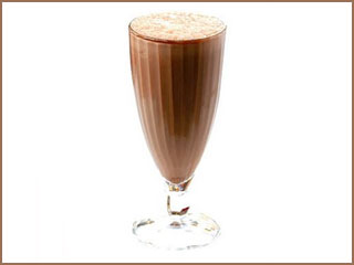 Milkshake de Cappuccino para refrescar o dia com gosto de café