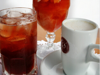 Monin traz ao Brasil o Chai, o mais típico dos chás indianos