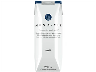 MonaVie Nuit, da MonaVie, é ideal para ser consumido após um longo dia de trabalho MonaVie Nuit, da MonaVie, é ideal para ser consumido após um longo dia de trabalho