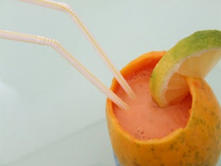 Smoothie na Papaya de Kéfir, soja e limão Eventos BaresSP 570x300 imagem