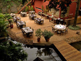 Praça São Lourenço tem espaços exclusivos para eventos de final de ano