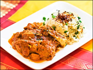 Seleção de pratos do dia de segunda à sexta-feira no Madhu Restaurante Eventos BaresSP 570x300 imagem