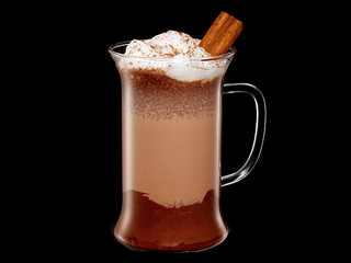 Sagatiba Velha e Nutella dão toques requinte e sabor neste belo drink Eventos BaresSP 570x300 imagem