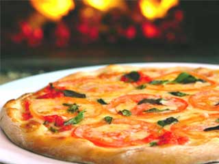 A Chopperia San Vito, com um dos melhores chopps do país, estimula o consumo de pizza com vinho! A Chopperia San Vito, com um dos melhores chopps do país, estimula o consumo de pizza com vinho!