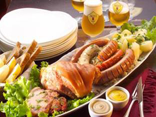 Chopp e cervejas artesanais do Fritz são atrações da temporada de inverno em Monte Verde