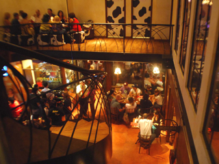 Recém-inaugurado, o Siga La Vaca já faz sucesso na rua Canuto do Val