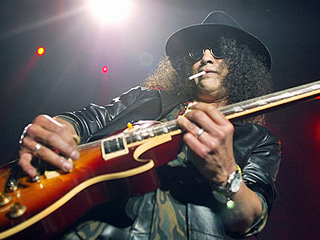 Slash faz primeiro show pós Guns n'Roses no Brasil Eventos BaresSP 570x300 imagem