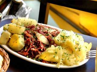 O bar Rasgueira está de volta!