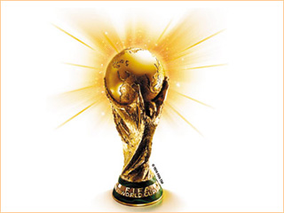 Coca Cola traz a taça original da Copa do Mundo da Fifa Coca Cola traz a taça original da Copa do Mundo da Fifa