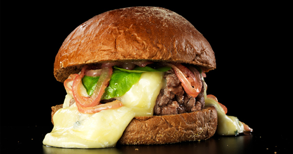Vapor Burger & Beer inova seu jeito de fazer hambúrguer na Vila Madalena Eventos BaresSP 570x300 imagem