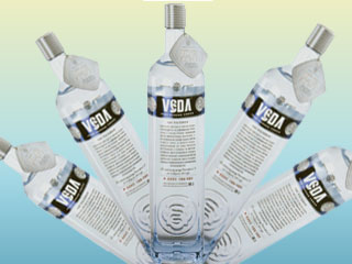 O premiado barman ‘Derivan Souza’ cria drink ‘Casino Royale’ exclusivo com a vodka russa ‘Veda’ da “Makor”