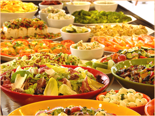 Restaurante Viena faz promoção para a melhor idade