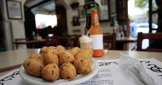 Bolinho_de_Bacalhau_Academia_da_Gula