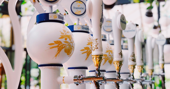 Bar em São Paulo é o primeiro da Hoegaarden no mundo.