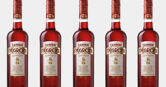 Campari lança tradicional drinque Negroni pronto para beber Campari lança tradicional drinque Negroni pronto para beber
