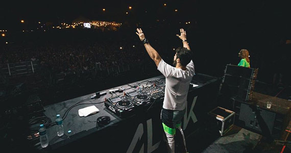 Alok realiza primeiro show eletrônico do mundo acessível para surdos