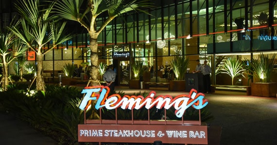 Fleming's Prime Steakhouse & Wine encerra as atividades no Brasil Eventos BaresSP 570x300 imagem
