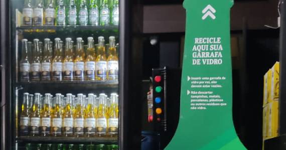 Startup de reciclagem de garrafas de vidro em bares expande operações e chega a São Paulo  Eventos BaresSP 570x300 imagem