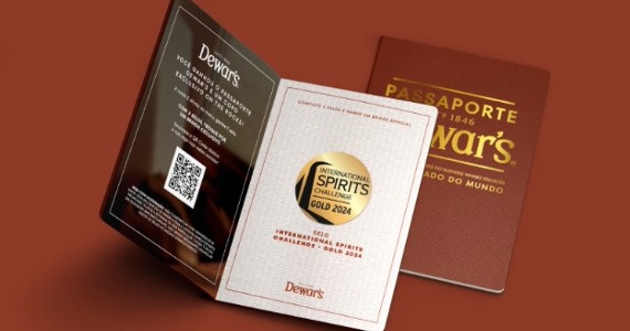 Dewar’s lança passaporte de drinks e transforma bares em roteiro de viagem