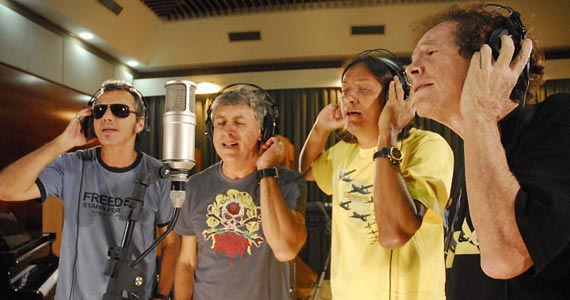 Banda 14 Bis apresenta o seu mais novo trabalho 