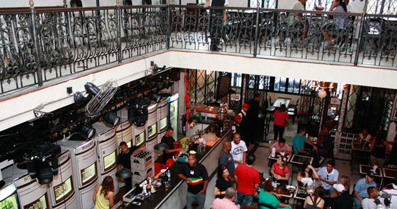 Boteco do Seu Zé recebe o show ao vivo do cantor Marco Viana agitando o sábado Boteco do Seu Zé recebe o show ao vivo do cantor Marco Viana agitando o sábado