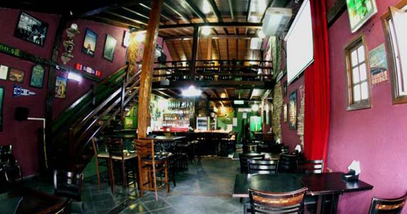 Banda Morgols agita o sábado com pop rock no Booze Hound Bar