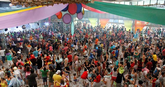 Festa à Fantasia na Folia anima o Carnaval das crianças no Clube Espéria Eventos BaresSP 570x300 imagem