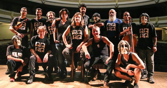Beatles Segundo a Cia. Filarmônica no Teatro Gazeta