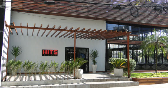 Hits apresenta programação especial com muita música Hits apresenta programação especial com muita música