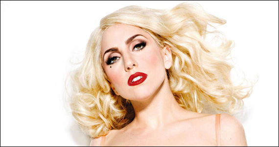 Lady Gaga se apresenta no Estádio do Morumbi com a turnê Born This Way Ball Lady Gaga se apresenta no Estádio do Morumbi com a turnê Born This Way Ball