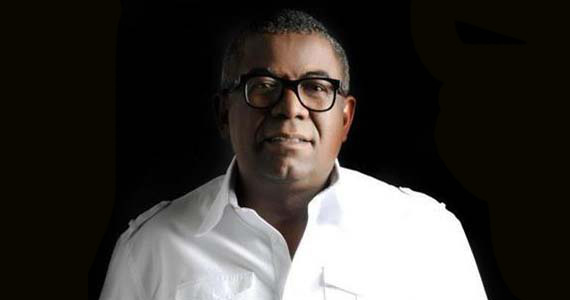 Templo Bar de Fé recebe Reinaldo, O Príncipe do Pagode, para noite com muito samba neste sábado