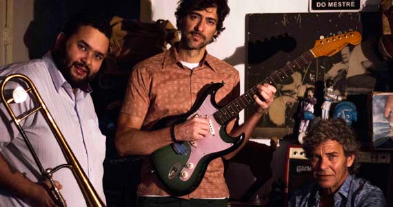 Festa Spritz & Frenezzi by Aperol agita a noite com muito Samba Rock no Pasquim Bar & Prosa