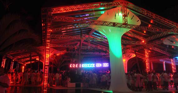 Crossover, Diego Moura, Pietra Bertolazzi e Cla Pessoa agitam o Carnaval do Sea Club