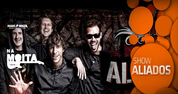 Banda ALiados na noite de sexta-feira do Na Mata Café