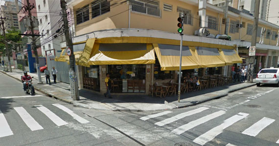 Bar Amarelinho oferece happy hour com várias opções de cerveja