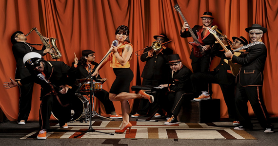 The Orleans comemora 2 anos com apresentação de bandas especiais