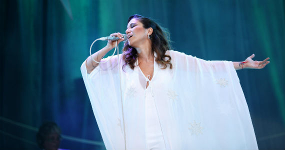 Credicard Hal recebe show do projeto Viva Elis, de Maria Rita