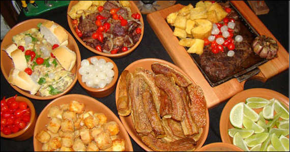 Barnabé oferece um cardápio variado com a culinária nordestina para o happy hour Barnabé oferece um cardápio variado com a culinária nordestina para o happy hour