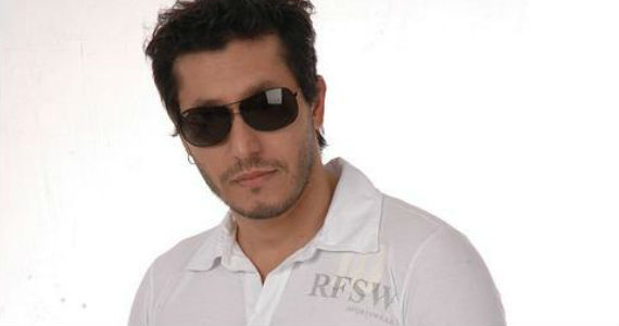 Betto Luck leva os agitos do pop rock ao palco do Bar Charles Edward