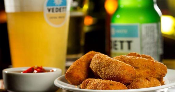 Promoções acontecem de quinta a sábado com o cardápio diversificado no Bier Bar Promoções acontecem de quinta a sábado com o cardápio diversificado no Bier Bar