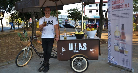 Bike itinerante tem drinks com cachaça premium por R$ 10 Eventos BaresSP 570x300 imagem