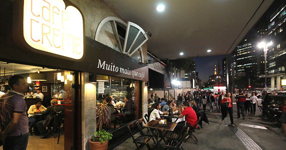 Café Creme oferece happy hour, almoço e café da manhã todos os dias