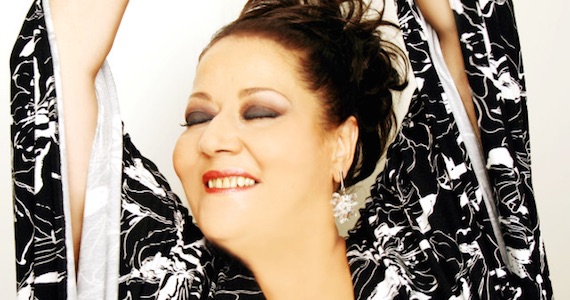 Cantora Célia recebe Zeca Baleiro e Filipe Catto em shows no Sesc Vila Mariana
