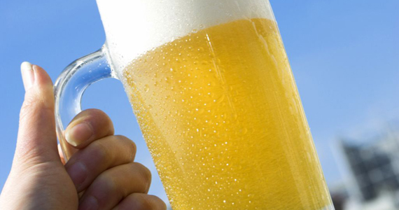 No Santa Pimenta o Happy Hour tem música ao vivo e esquema Open Bar de cerveja No Santa Pimenta o Happy Hour tem música ao vivo e esquema Open Bar de cerveja