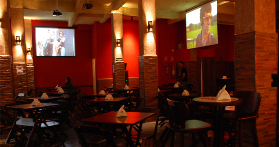 Zé Marco e Giuliano comandam noite sertaneja no Espetos Dallas Bar Zé Marco e Giuliano comandam noite sertaneja no Espetos Dallas Bar