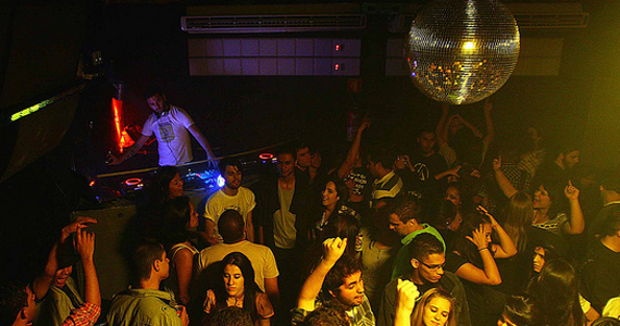 Quinta-feira tem Projeto Sinfonia no Dj Club Bar com o melhor da black music