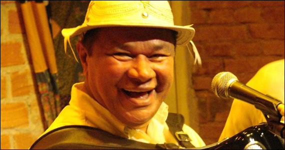 Show de Dominguinhos um dos sanfoneiros mais importante do Brasil no Canto da Ema Show de Dominguinhos um dos sanfoneiros mais importante do Brasil no Canto da Ema